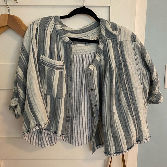 Free People top - Picture 2 of 2